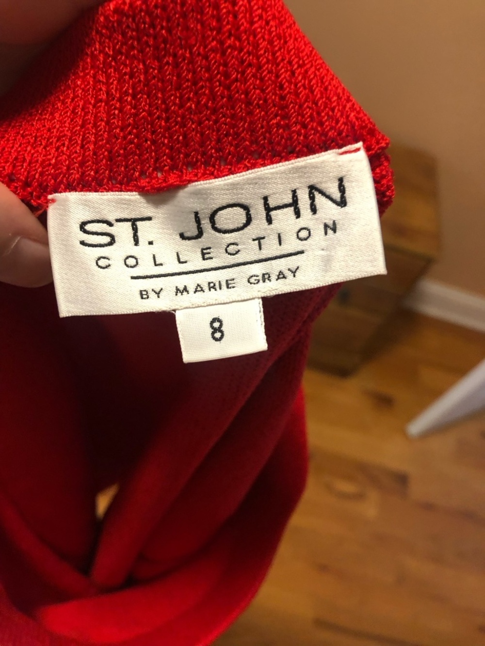 St. John Collection Red Pencil Mini Skirt - Picture 3 of 4